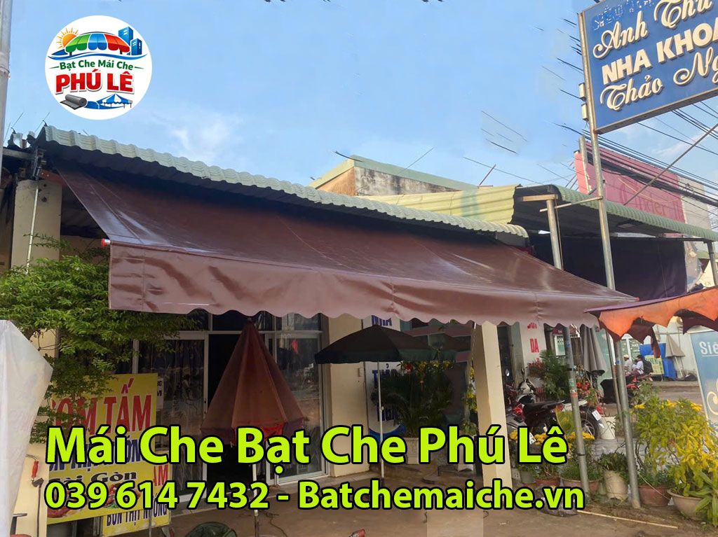 mái hiên trước nhà